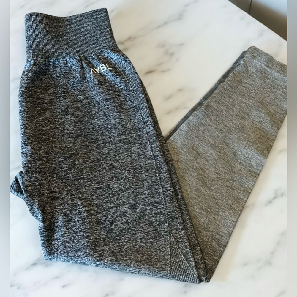 AYBL Gray Ombré Seamless Leggings Sz Small